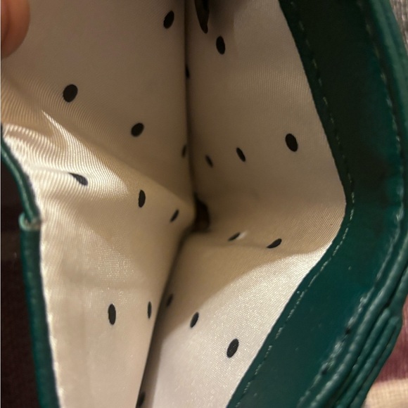 Forest green On 34th Gella bifold women’s wallet. - Picture 7 of 8